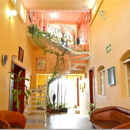 Residencia los Angeles Bed and Breakfast Guadalajara Exterior foto