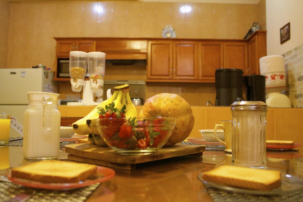 Residencia los Angeles Bed and Breakfast Guadalajara Exterior foto