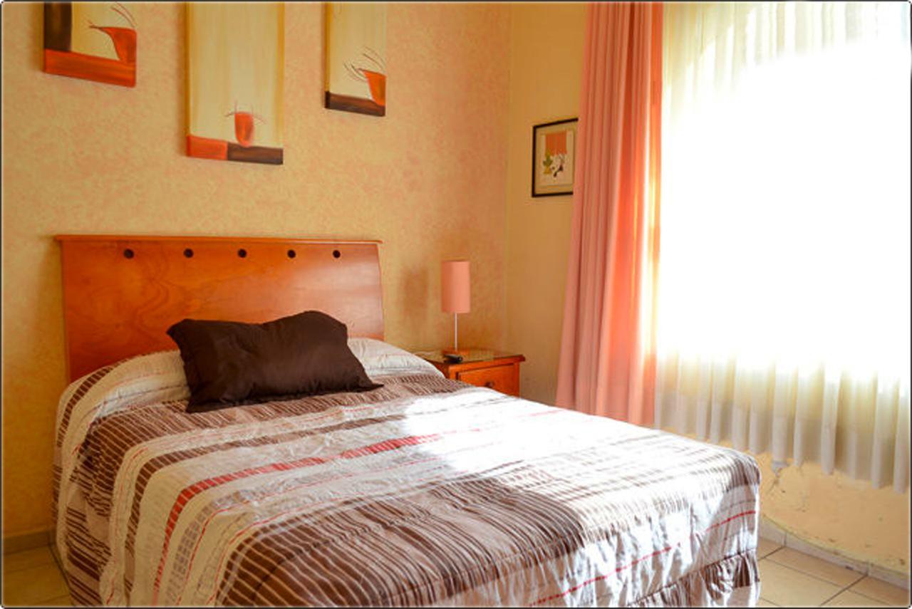 Residencia los Angeles Bed and Breakfast Guadalajara Exterior foto